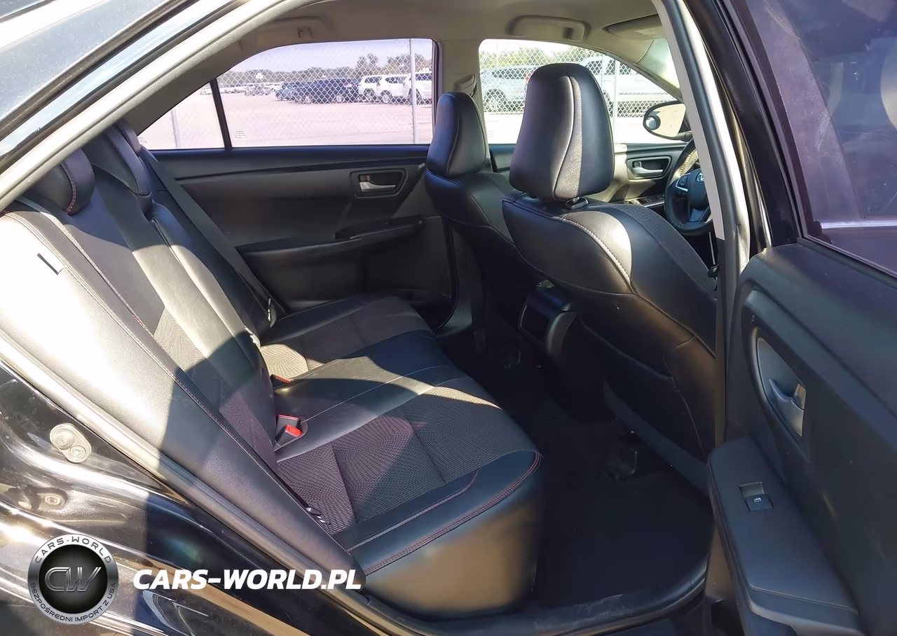 2016 Toyota Camry Se VIN:4T1BF1FK6GU164664 - 8