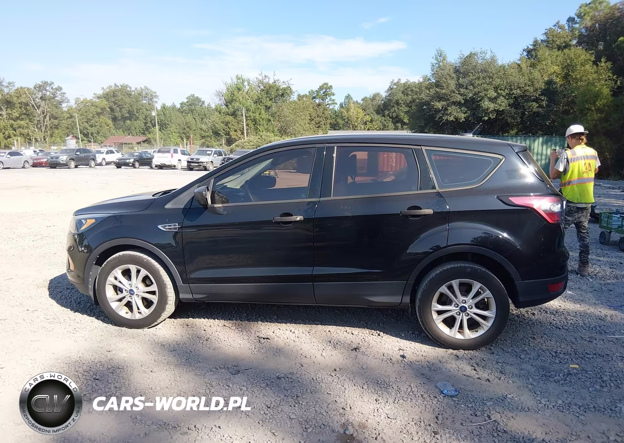 2018 Ford Escape S VIN:1FMCU0F73JUB72681 - 14