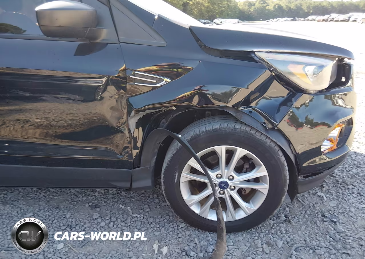 2018 Ford Escape S VIN:1FMCU0F73JUB72681 - 6