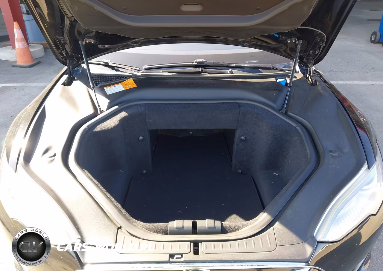 2013 Tesla Model S VIN:5YJSA1CN5DFP06083 - 10