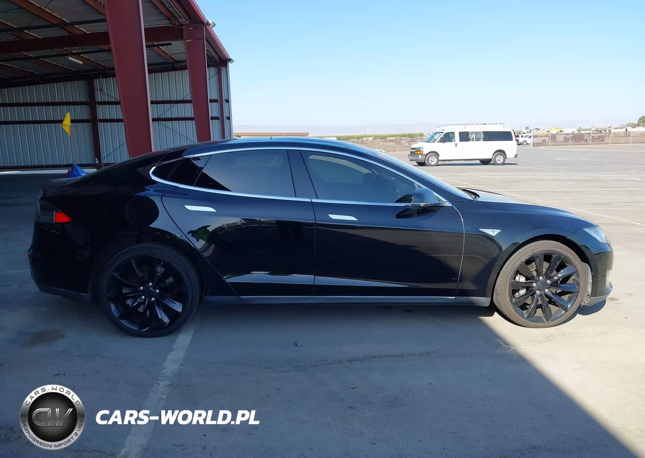 2013 Tesla Model S VIN:5YJSA1CN5DFP06083 - 13