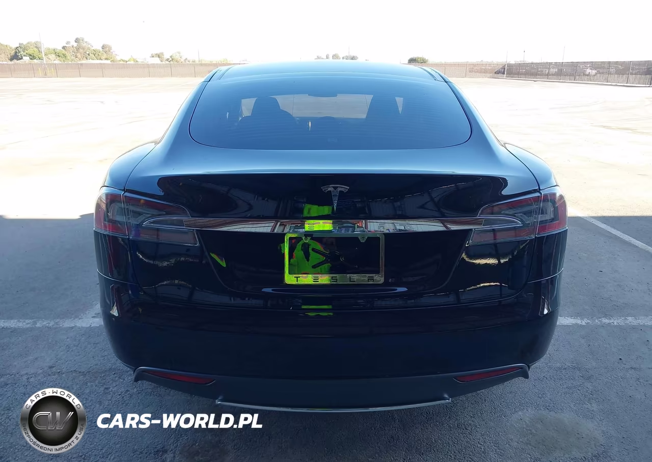 2013 Tesla Model S VIN:5YJSA1CN5DFP06083 - 16