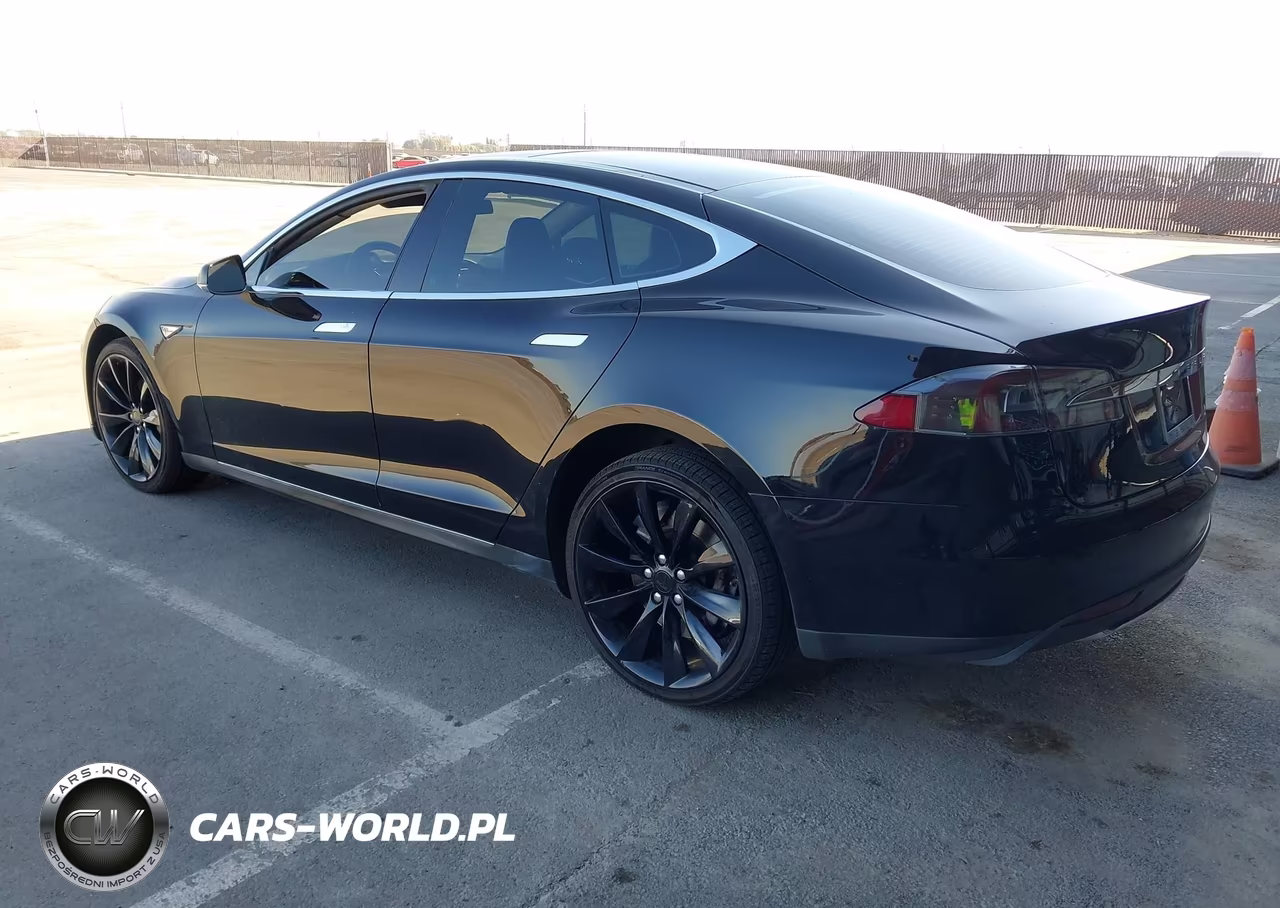 2013 Tesla Model S VIN:5YJSA1CN5DFP06083 - 3