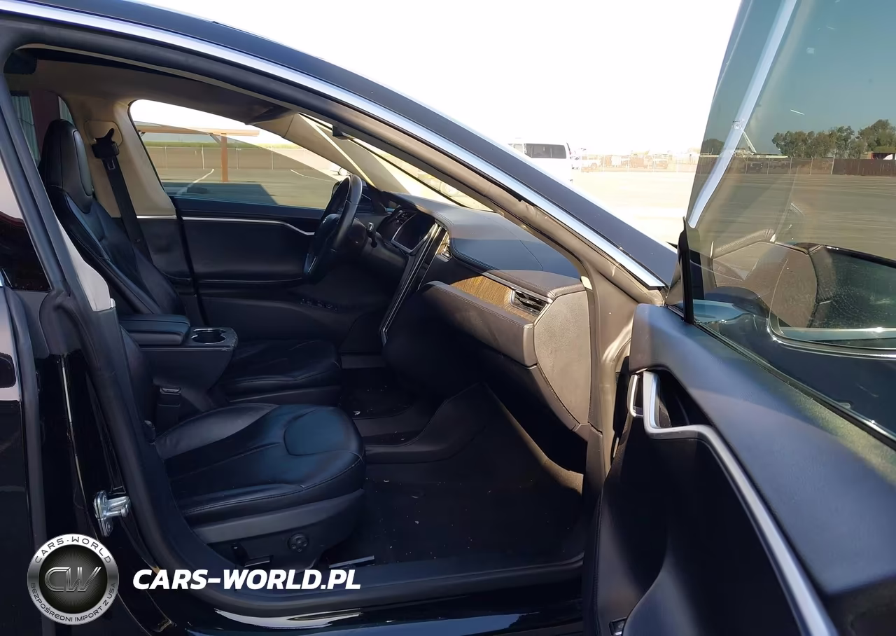 2013 Tesla Model S VIN:5YJSA1CN5DFP06083 - 5