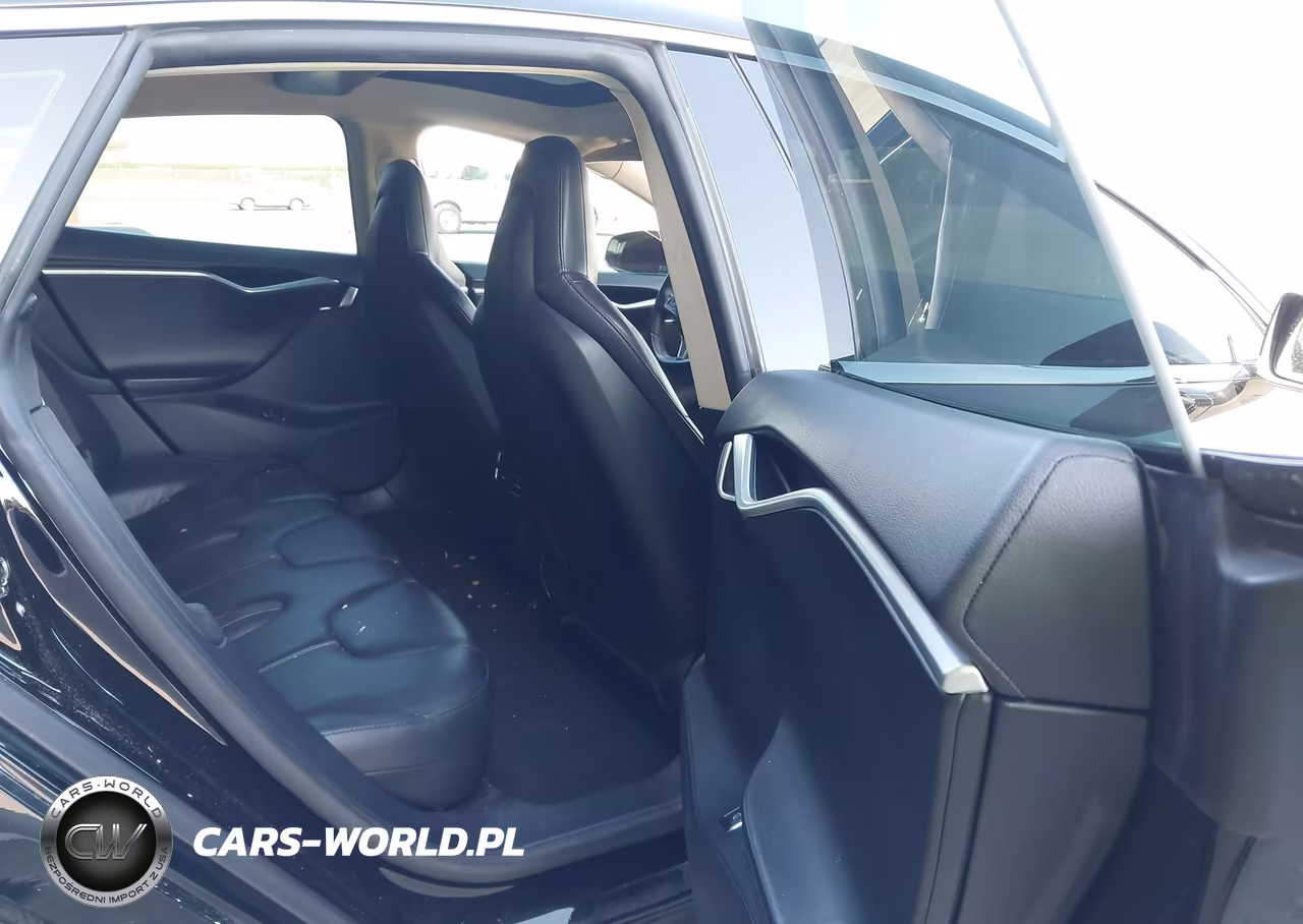 2013 Tesla Model S VIN:5YJSA1CN5DFP06083 - 8