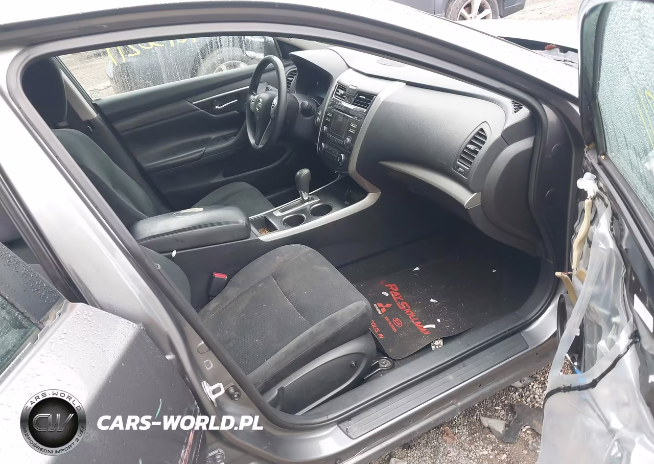 2015 Nissan Altima 2.5 S VIN:1N4AL3AP7FC494069 - 5
