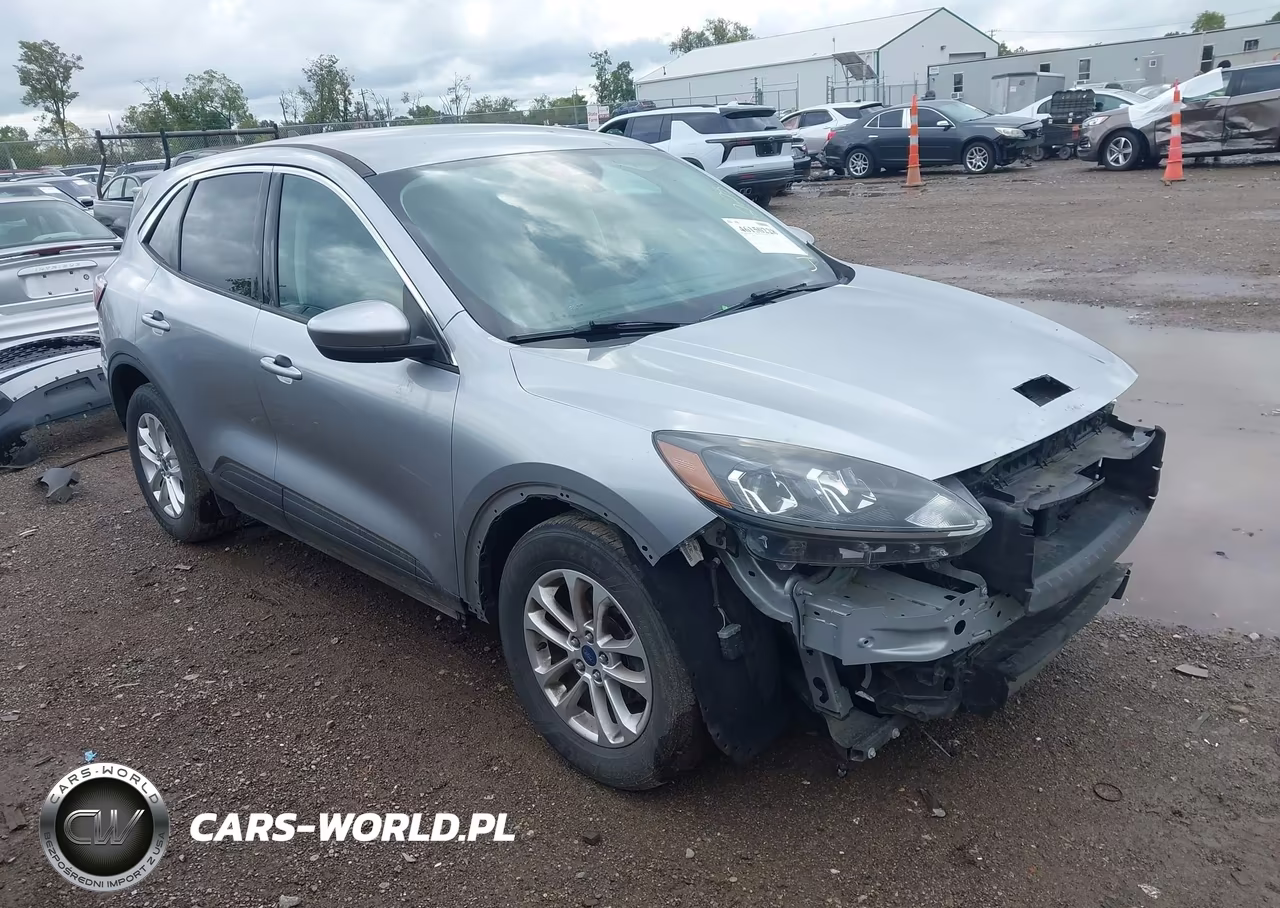2021 Ford Escape Se