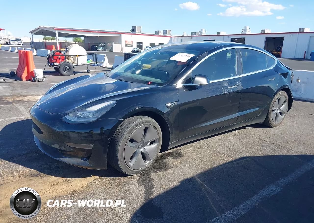 2018 Tesla Model 3 Long Range-Mid Range VIN:5YJ3E1EA8JF078468 - 2