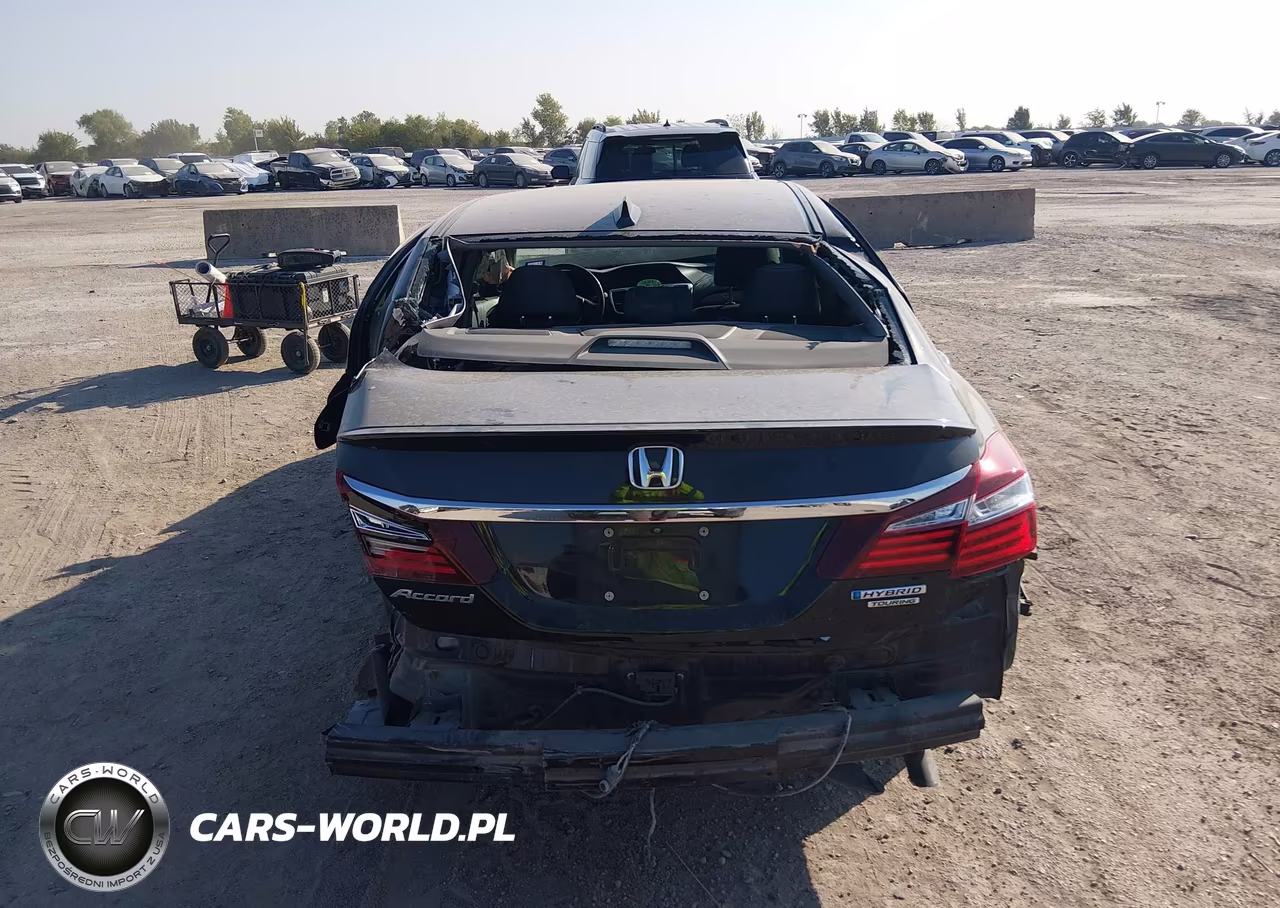 2017 Honda Accord Hybrid Touring VIN:JHMCR6F75HC025804 - 15