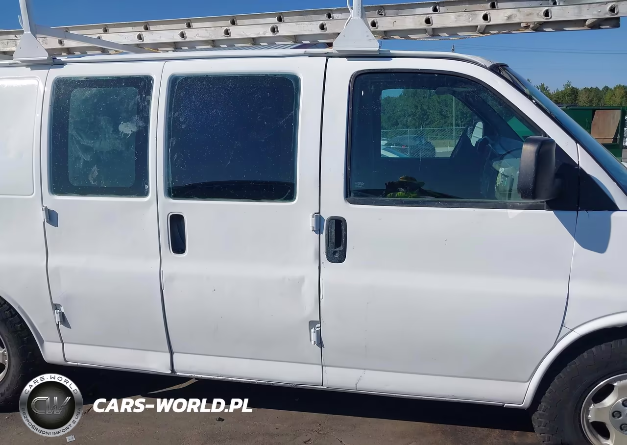 2003 Chevrolet Express VIN:1GCFG15X131195820 - 13