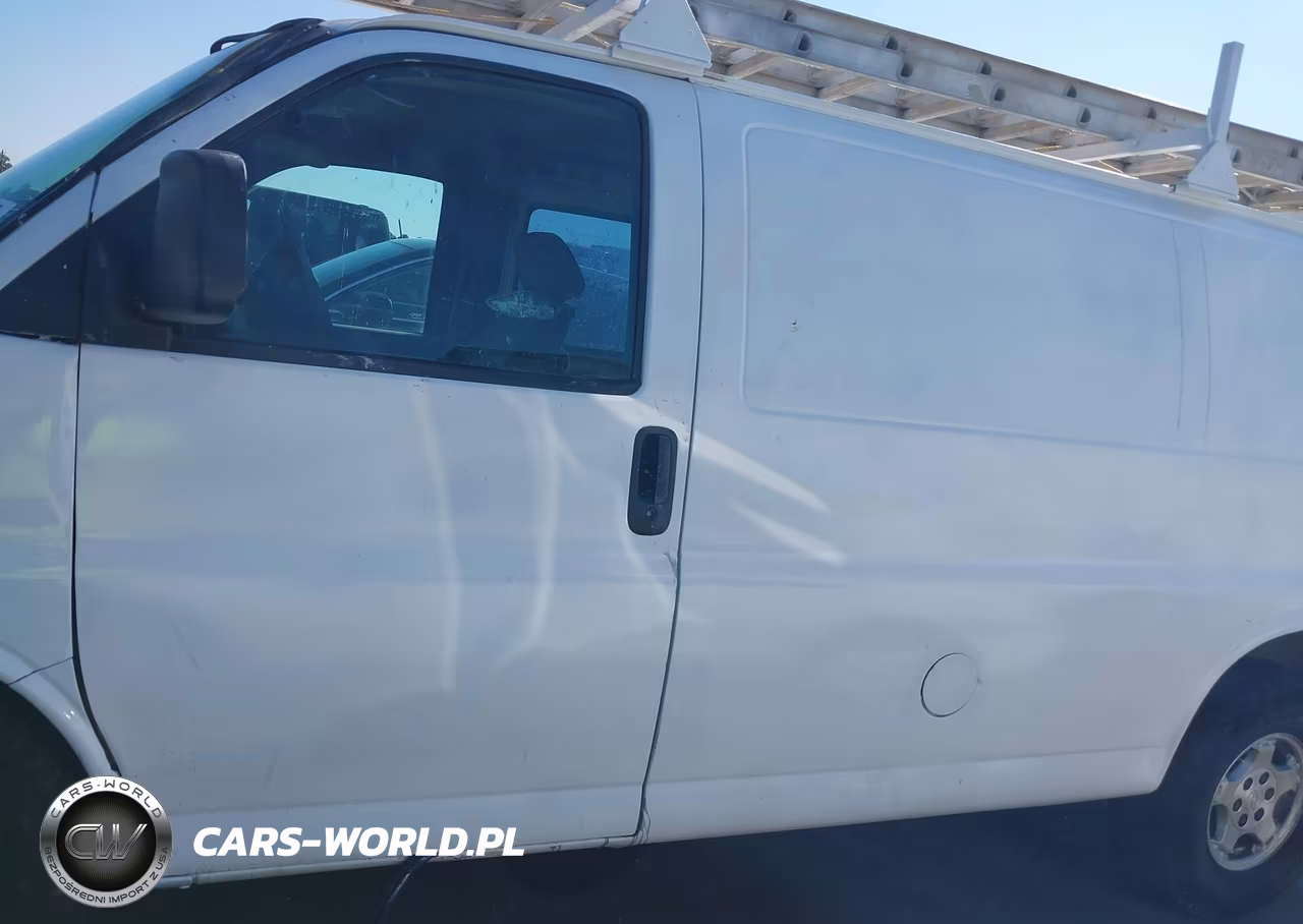 2003 Chevrolet Express VIN:1GCFG15X131195820 - 14