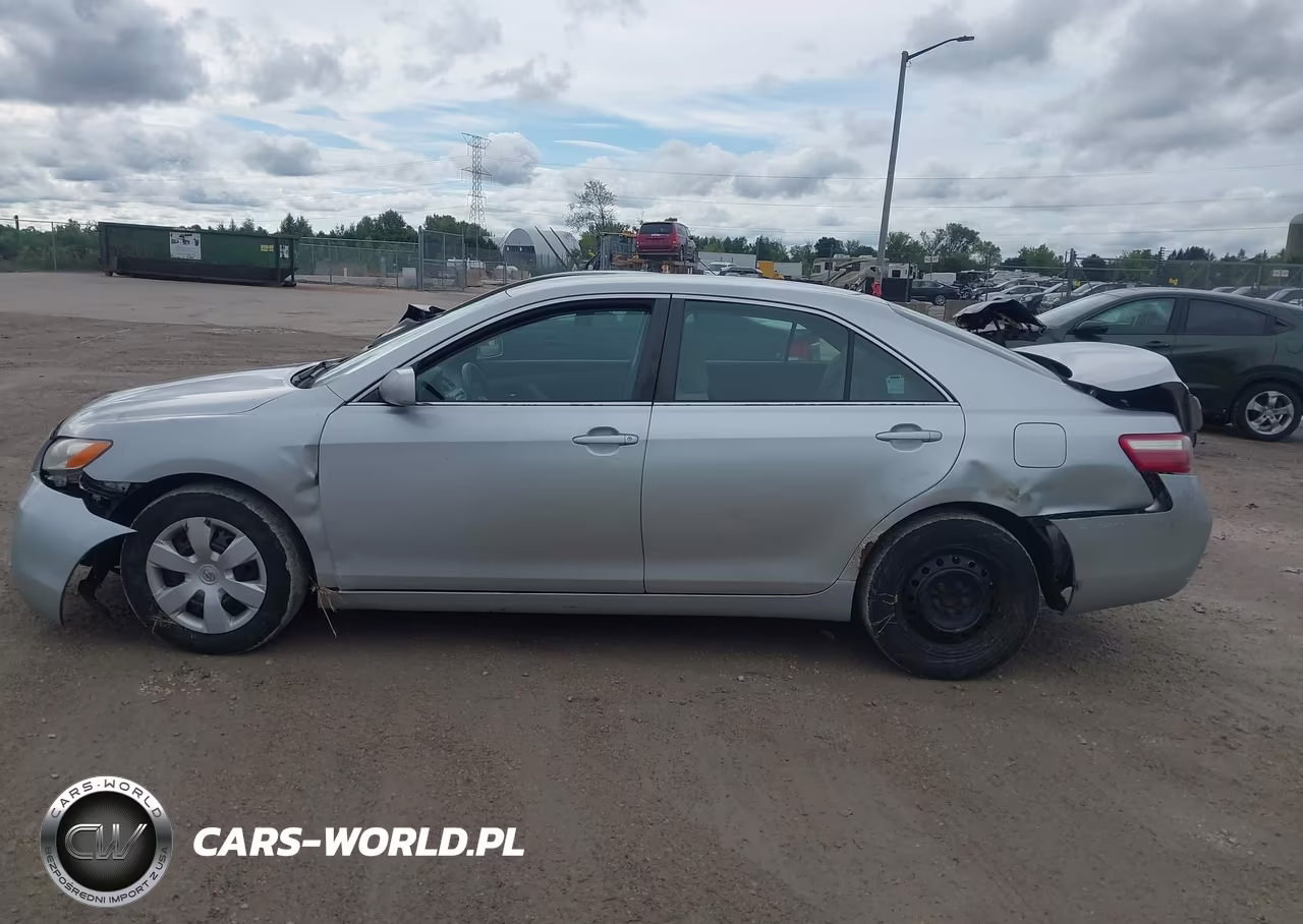 2007 Toyota Camry Le VIN:4T1BE46K77U070233 - 14