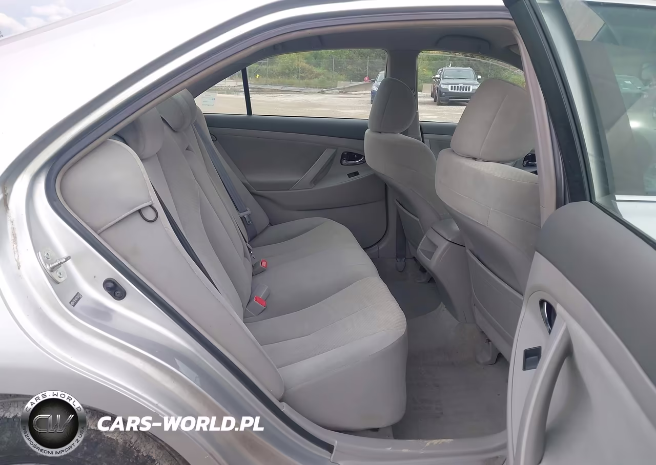 2007 Toyota Camry Le VIN:4T1BE46K77U070233 - 8