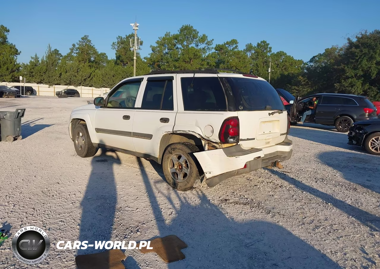 2002 Chevrolet Trailblazer Lt VIN:1GNDS13S522327569 - 3