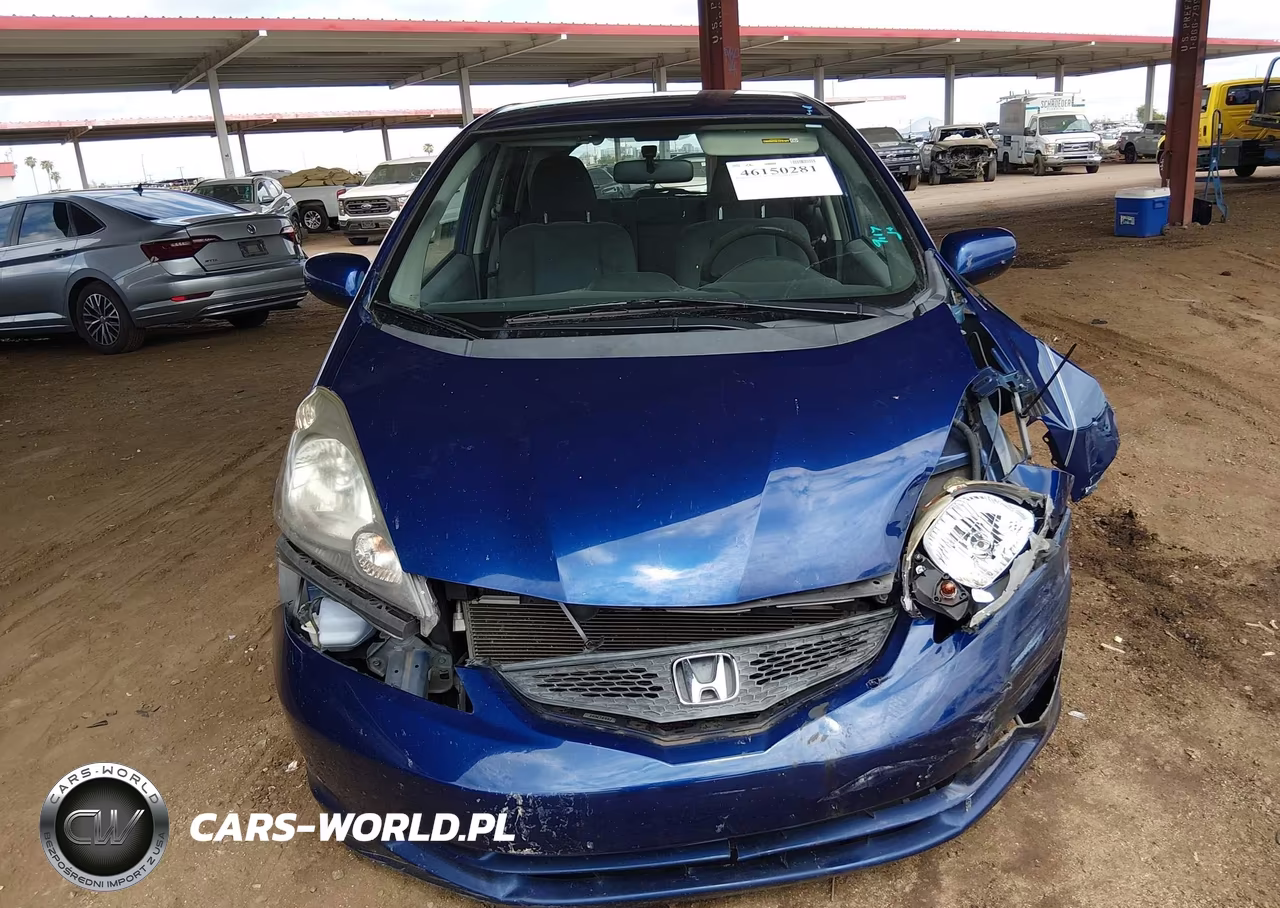 2013 Honda Fit VIN:JHMGE8H39DC078339 - 12