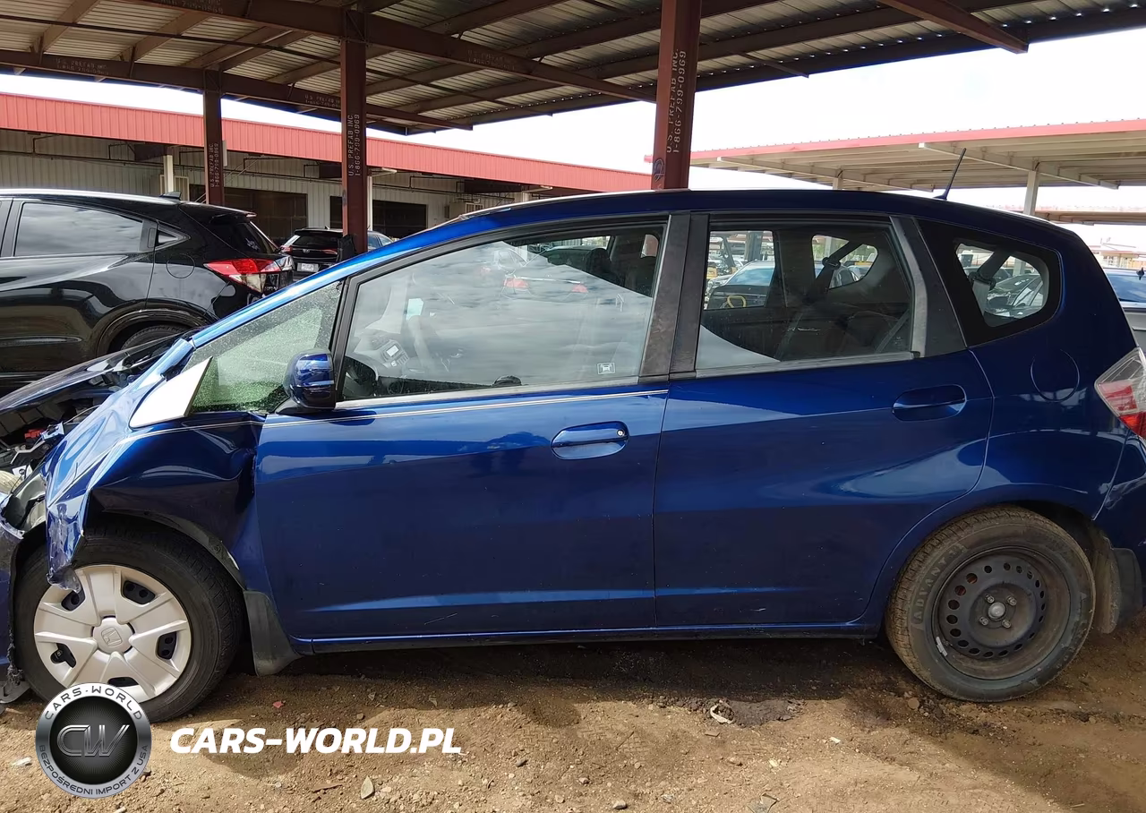 2013 Honda Fit VIN:JHMGE8H39DC078339 - 14