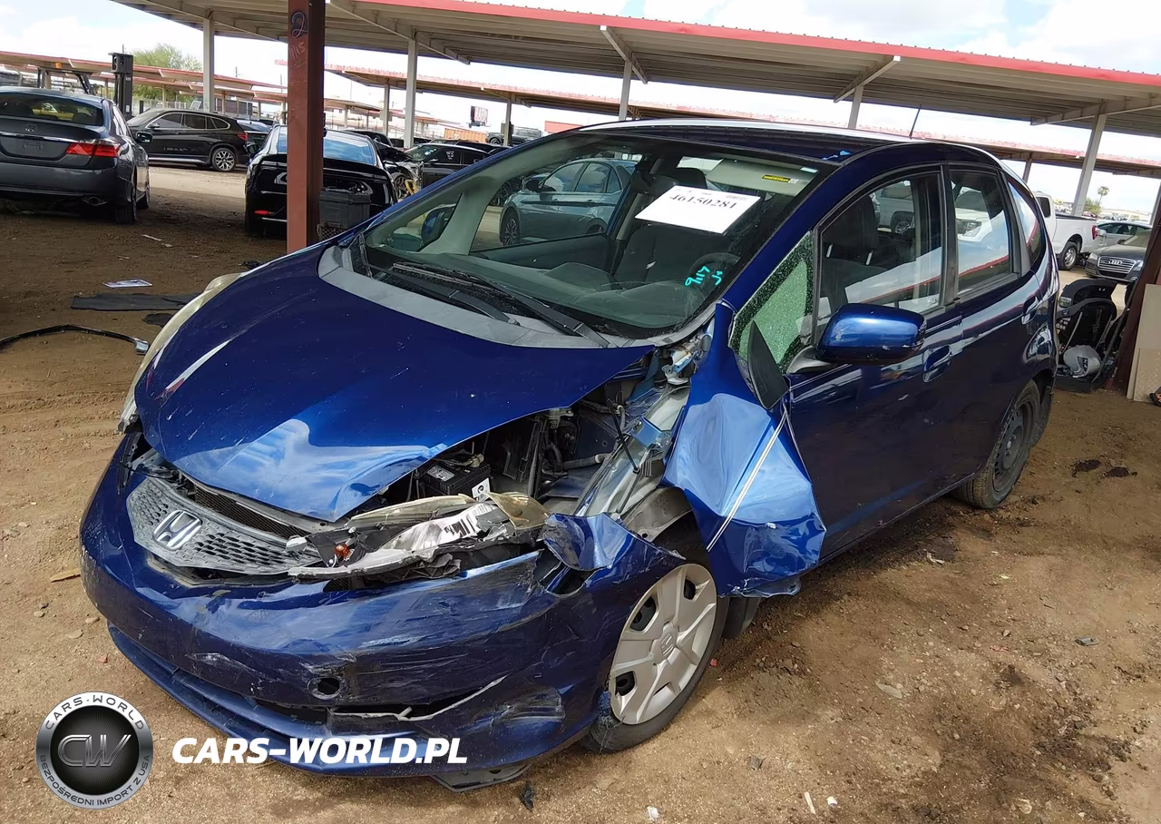 2013 Honda Fit VIN:JHMGE8H39DC078339 - 6