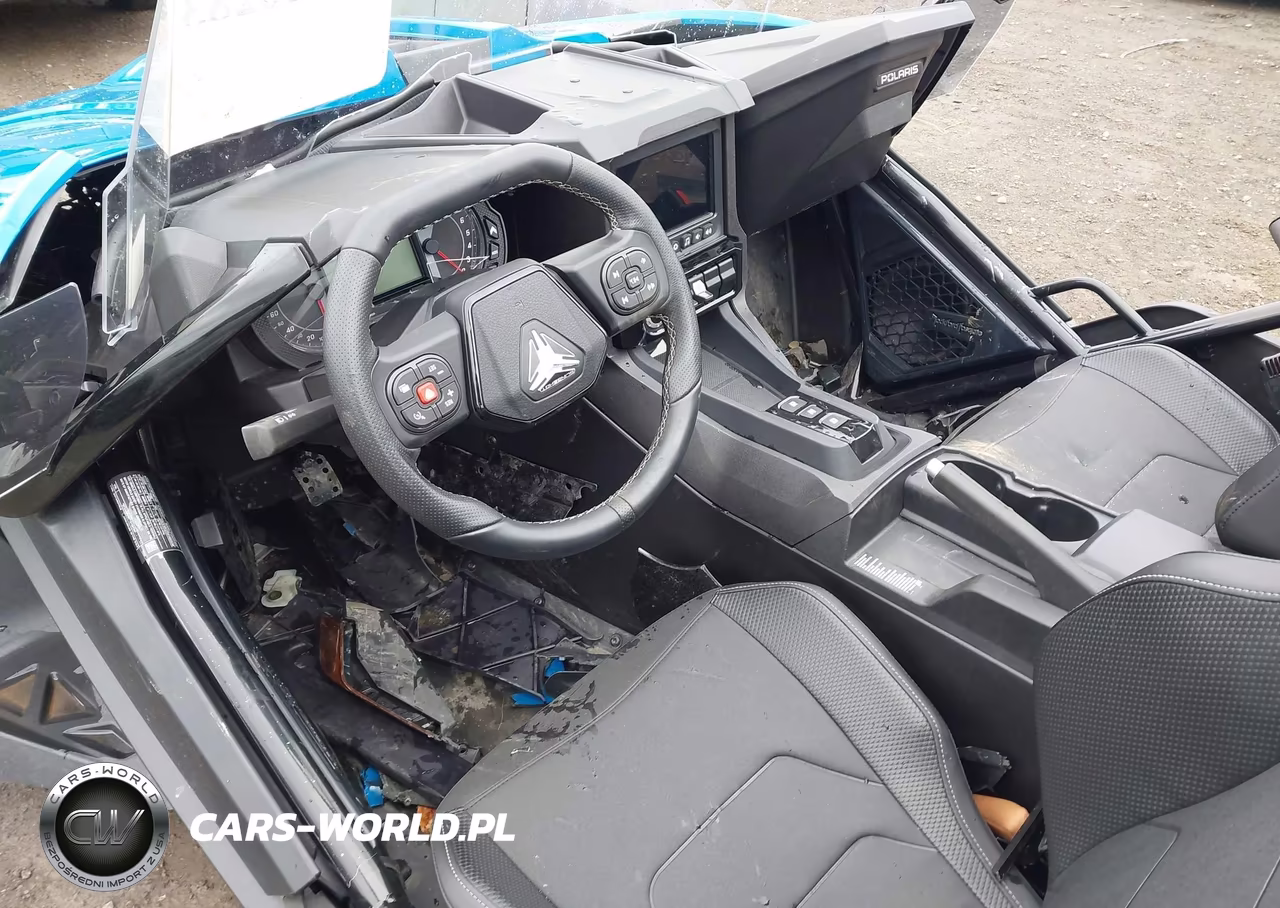 2026 Polaris Slingshot Slr VIN:57XAAFHB7T8169794 - 8
