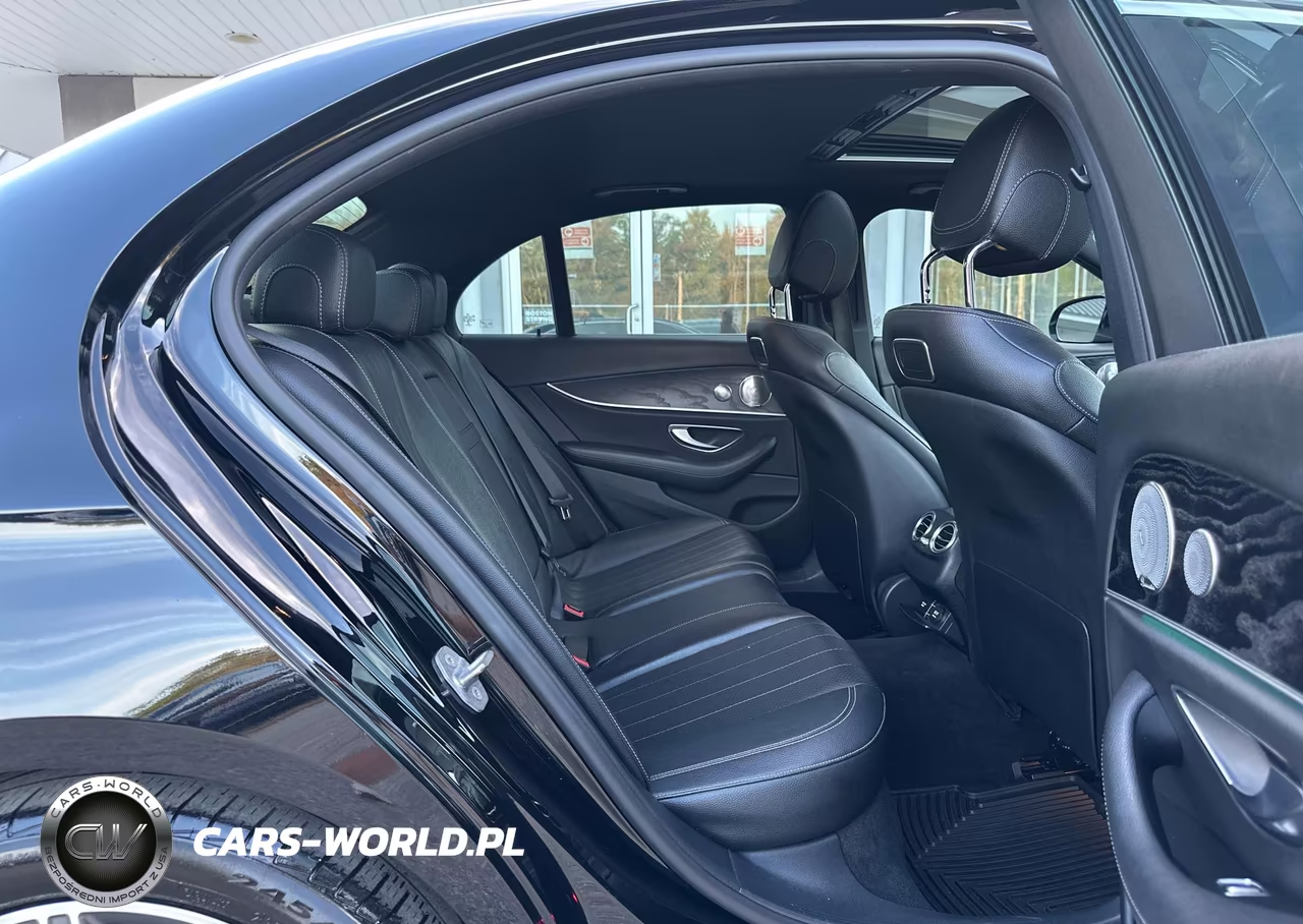 2018 Mercedes-Benz E 300 4Matic VIN:WDDZF4KB1JA320327 - 8