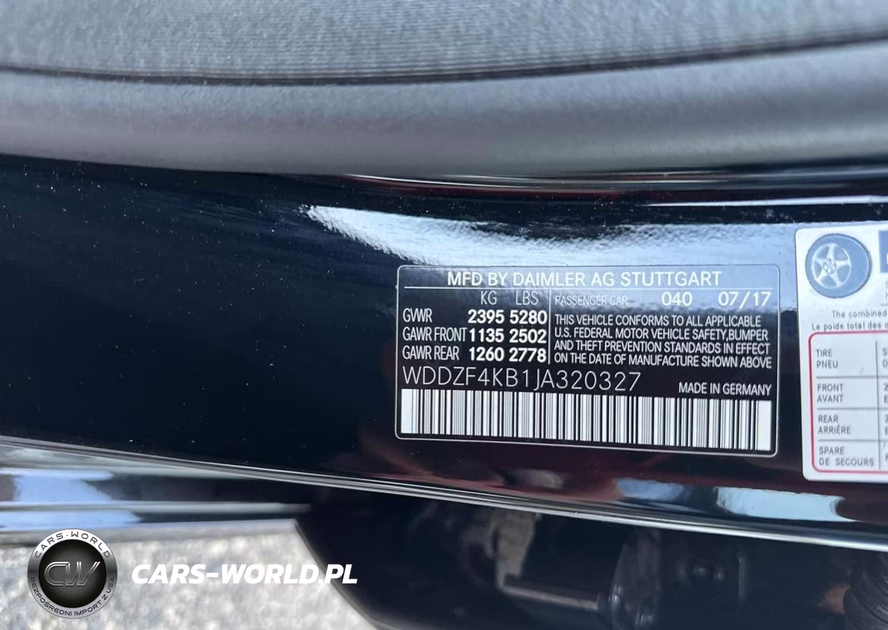 2018 Mercedes-Benz E 300 4Matic VIN:WDDZF4KB1JA320327 - 9