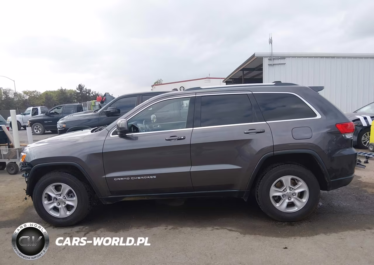 2015 Jeep Grand Cherokee Laredo VIN:1C4RJFAG5FC602225 - 15
