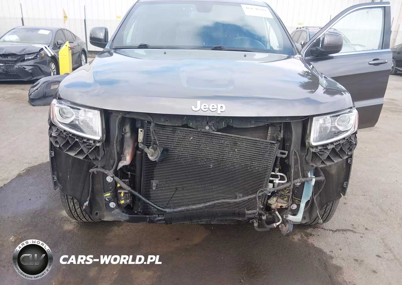 2015 Jeep Grand Cherokee Laredo VIN:1C4RJFAG5FC602225 - 6