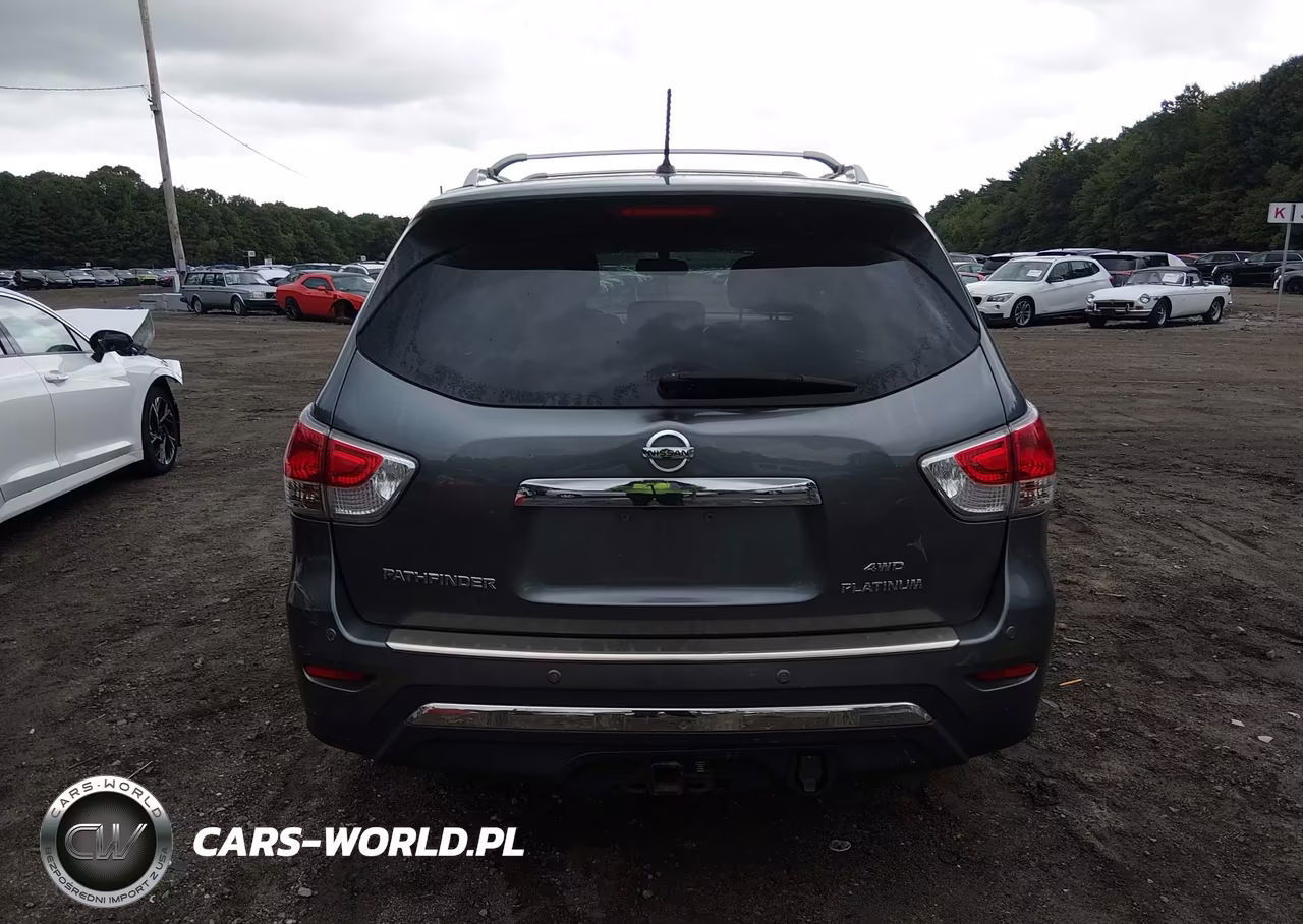 2015 Nissan Pathfinder Platinum VIN:5N1AR2MM1FC665916 - 17