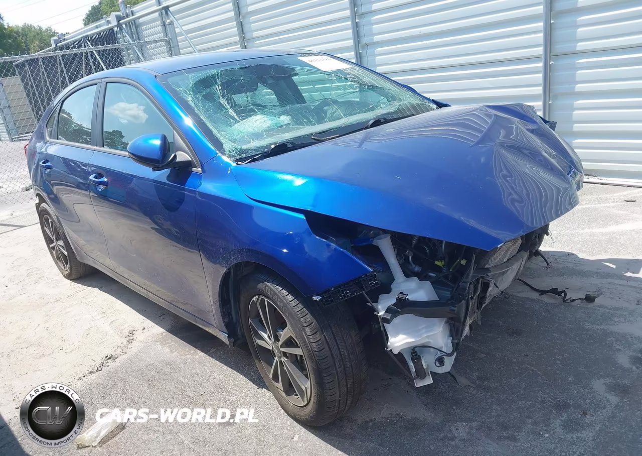 2024 Kia Forte Lxs