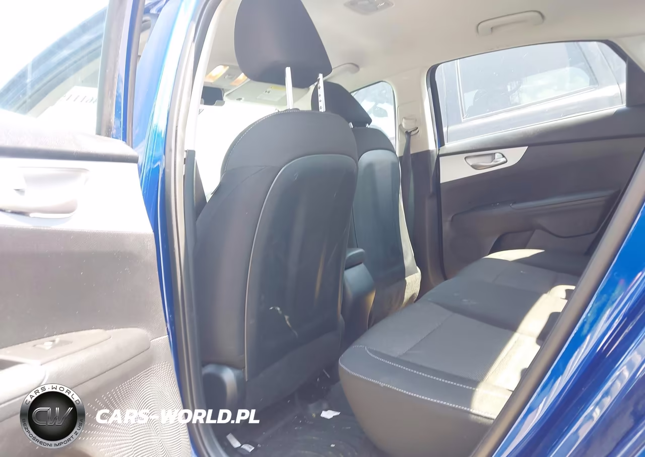 2024 Kia Forte Lxs VIN:3KPF24AD2RE805984 - 8