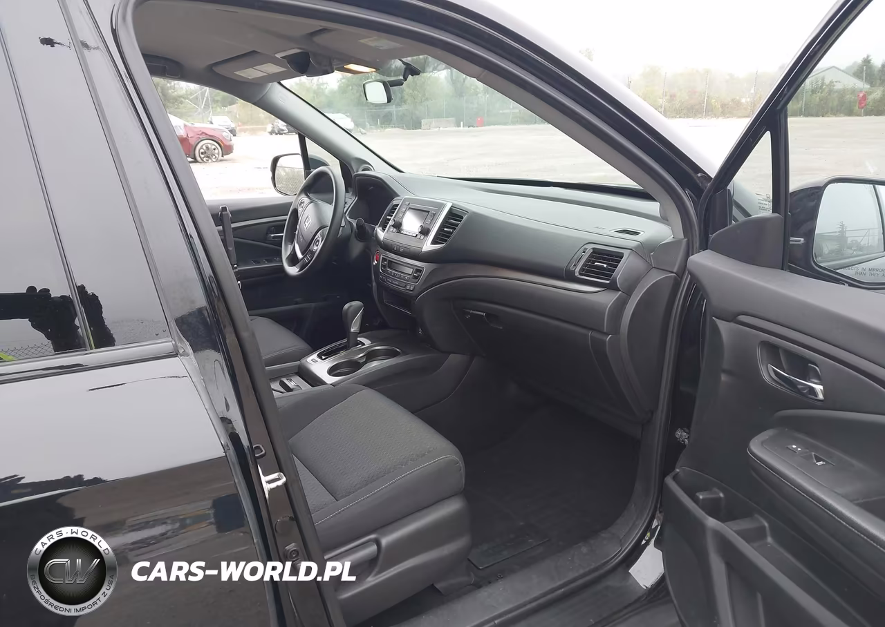 2017 Honda Ridgeline Sport VIN:5FPYK3F15HB025513 - 5