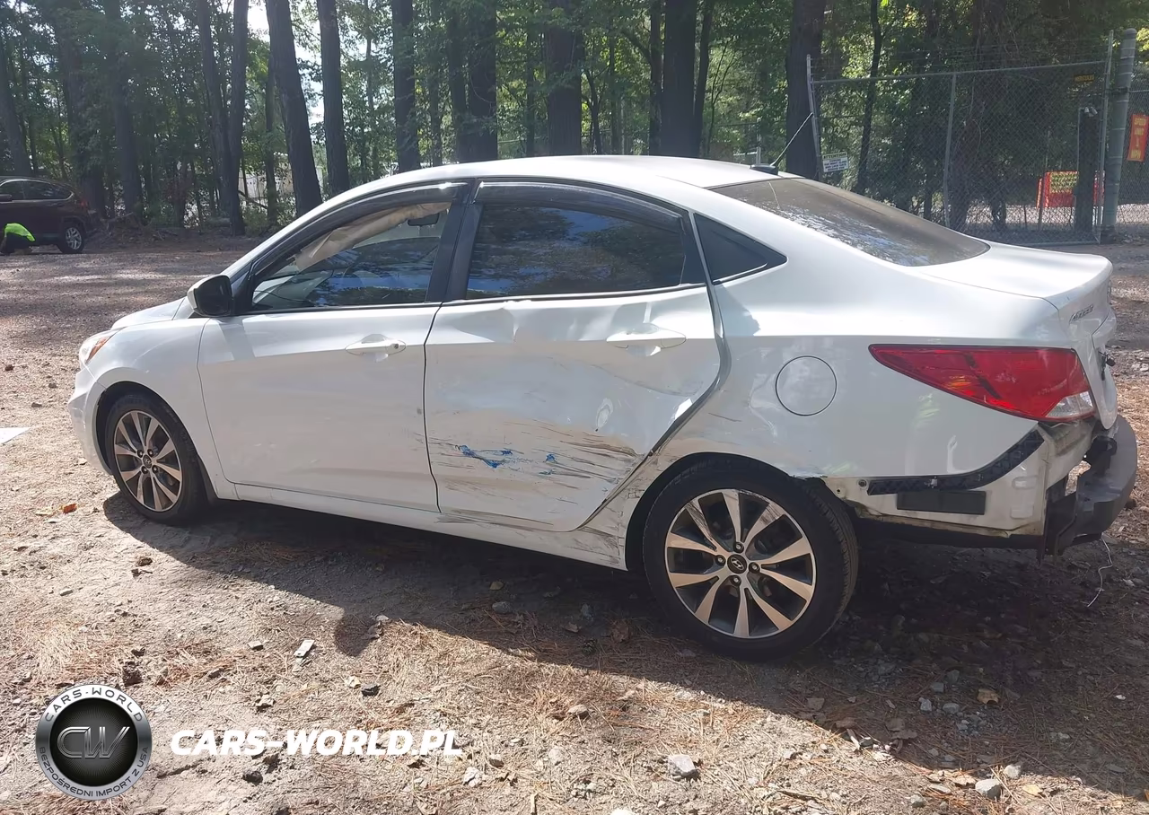 2017 Hyundai Accent Value Edition VIN:KMHCT4AE7HU344656 - 3