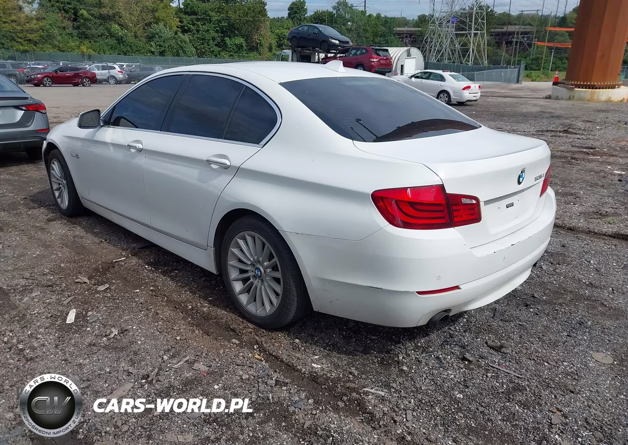 2013 BMW 535I VIN:WBAFR7C57DC823588 - 3