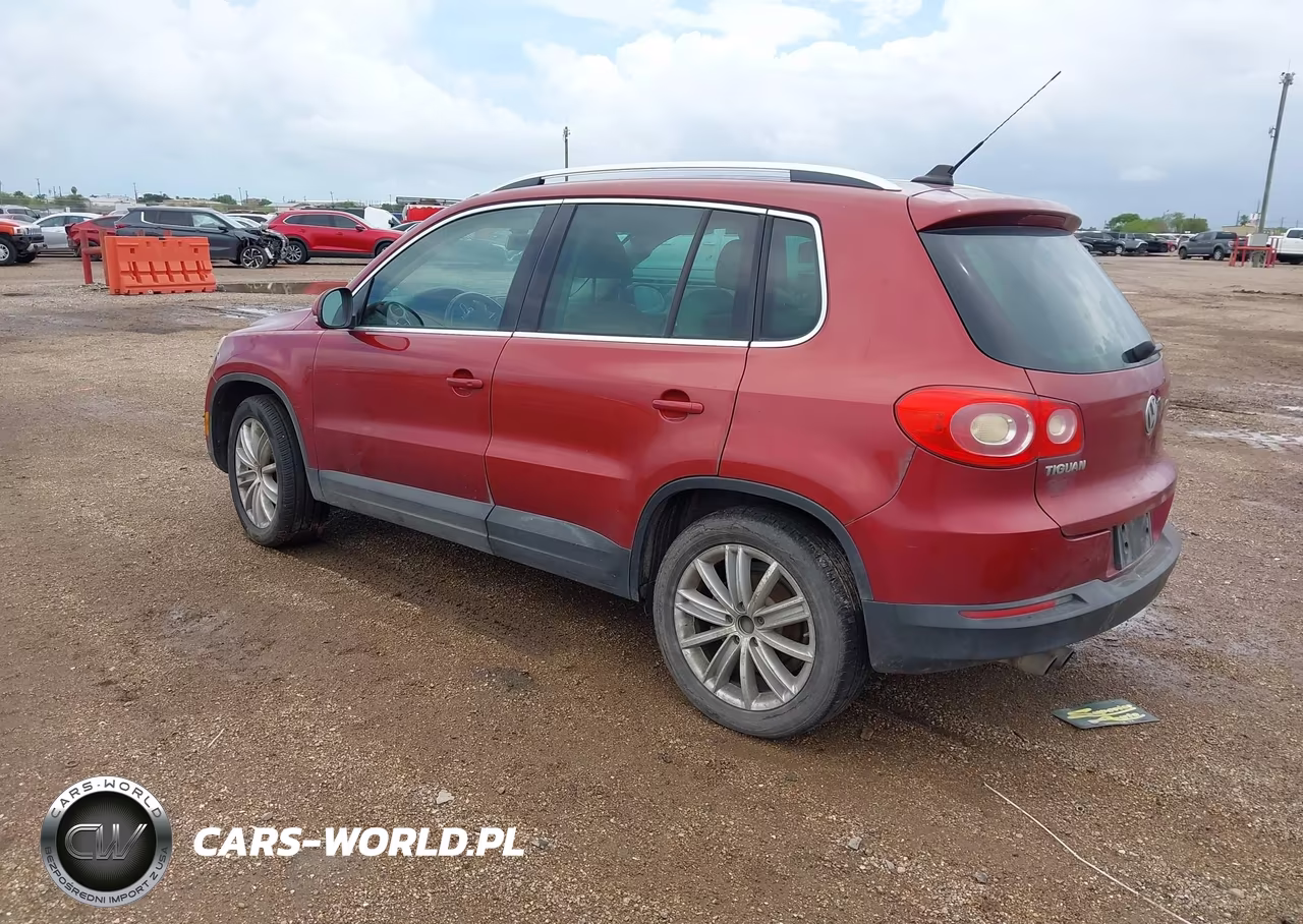2011 Volkswagen Tiguan Sel VIN:WVGAV7AX1BW001230 - 3
