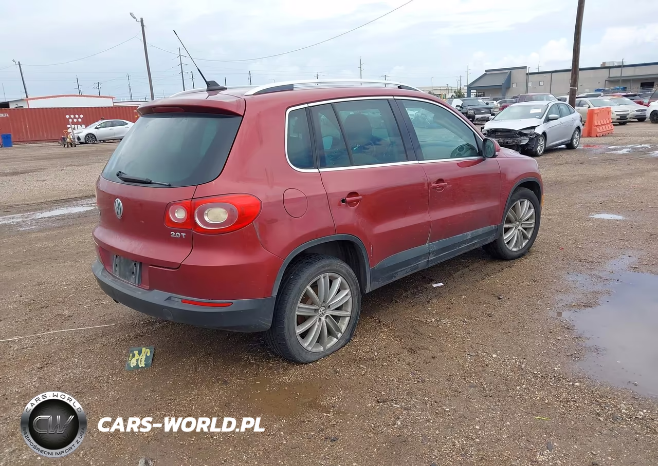 2011 Volkswagen Tiguan Sel VIN:WVGAV7AX1BW001230 - 4