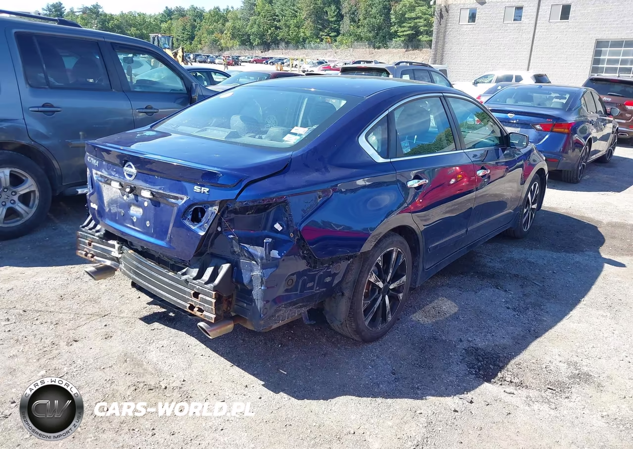 2018 Nissan Altima 2.5 Sr VIN:1N4AL3AP1JC105063 - 4