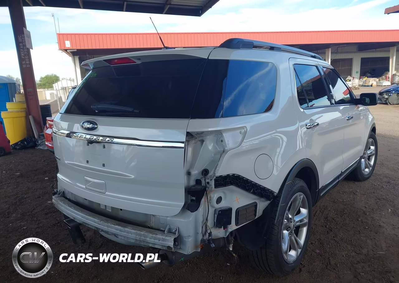 2014 Ford Explorer Limited VIN:1FM5K7F83EGA44123 - 4