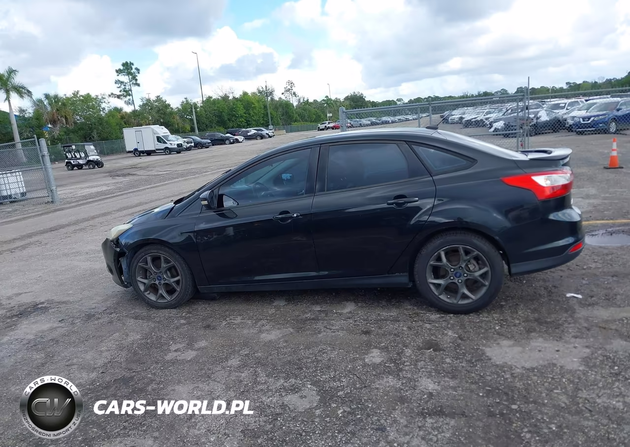 2014 Ford Focus Se VIN:1FADP3F25EL371139 - 14