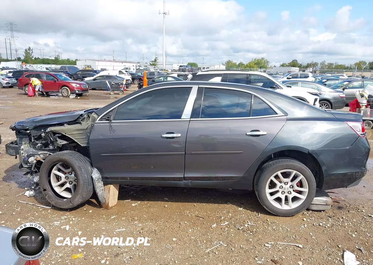2015 Chevrolet Malibu 1Lt VIN:1G11C5SLXFF279892 - 15