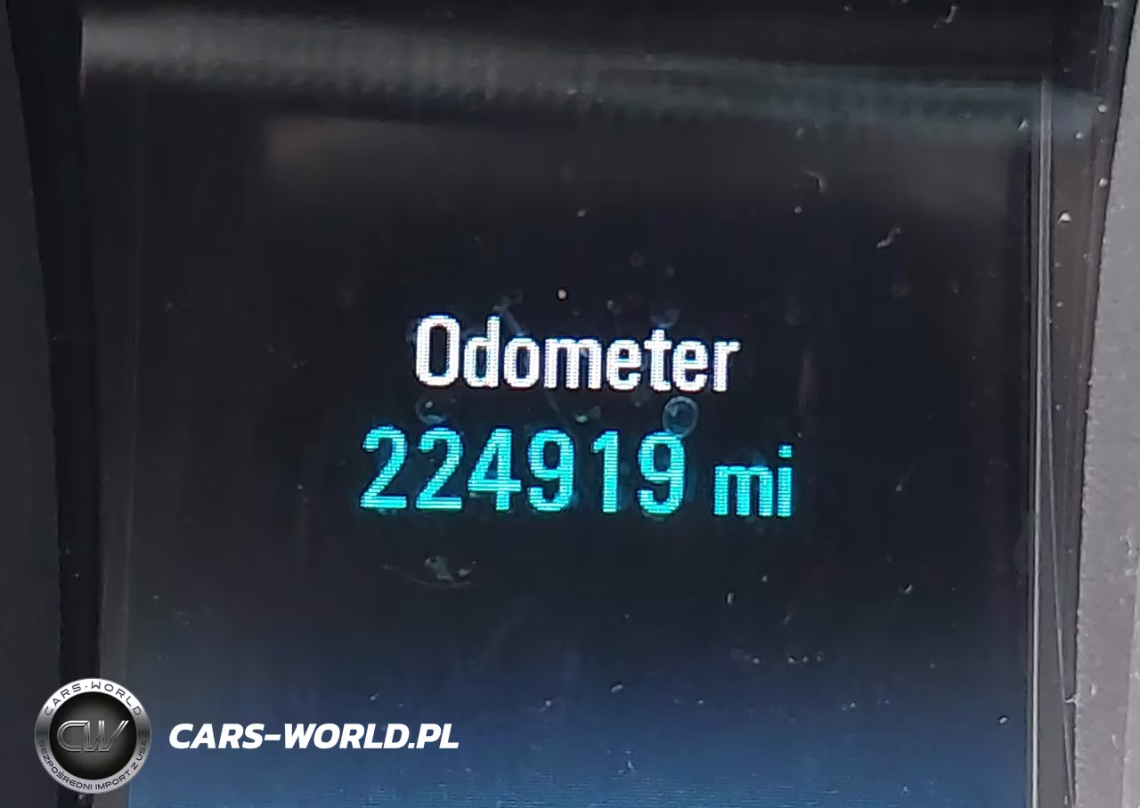 2015 Chevrolet Malibu 1Lt VIN:1G11C5SLXFF279892 - 16