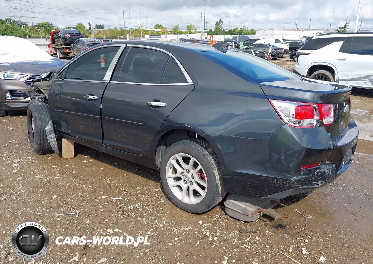 2015 Chevrolet Malibu 1Lt VIN:1G11C5SLXFF279892 - 3