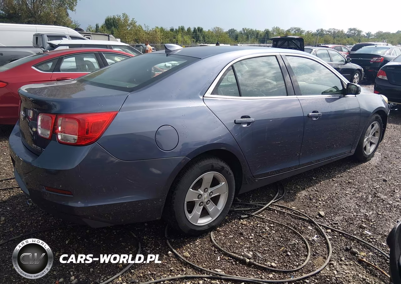 2015 Chevrolet Malibu 1Lt VIN:1G11C5SL5FF173057 - 4
