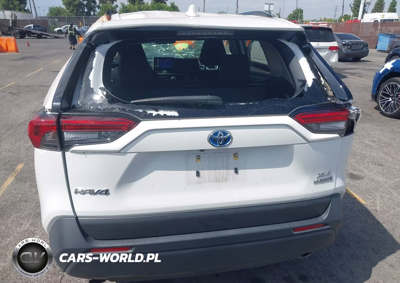 2024 Toyota Rav4 Hybrid Xle VIN:JTMRWRFV1RD215504 - 17