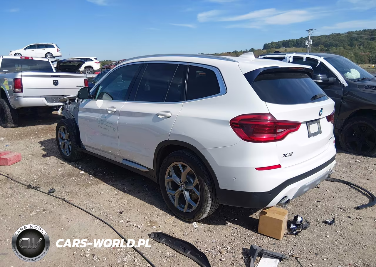 2020 BMW X3 xDrive30I VIN:5UXTY5C06LLT34632 - 3
