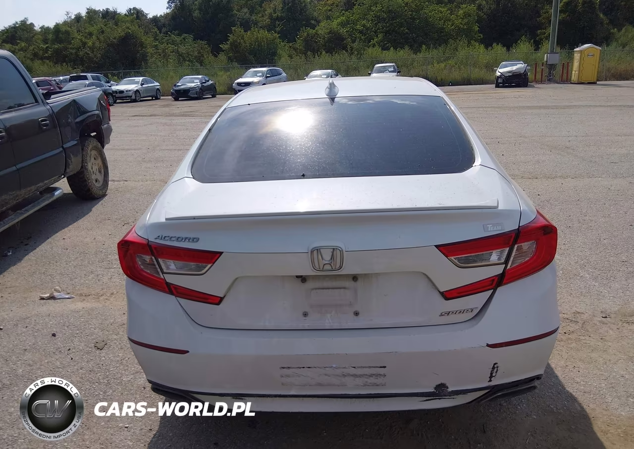 2019 Honda Accord Sport VIN:1HGCV1F3XKA166367 - 16