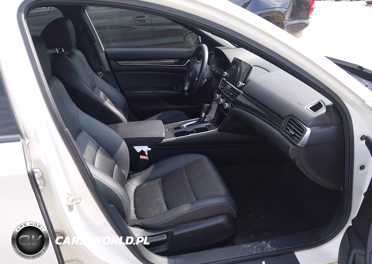 2019 Honda Accord Sport VIN:1HGCV1F3XKA166367 - 5