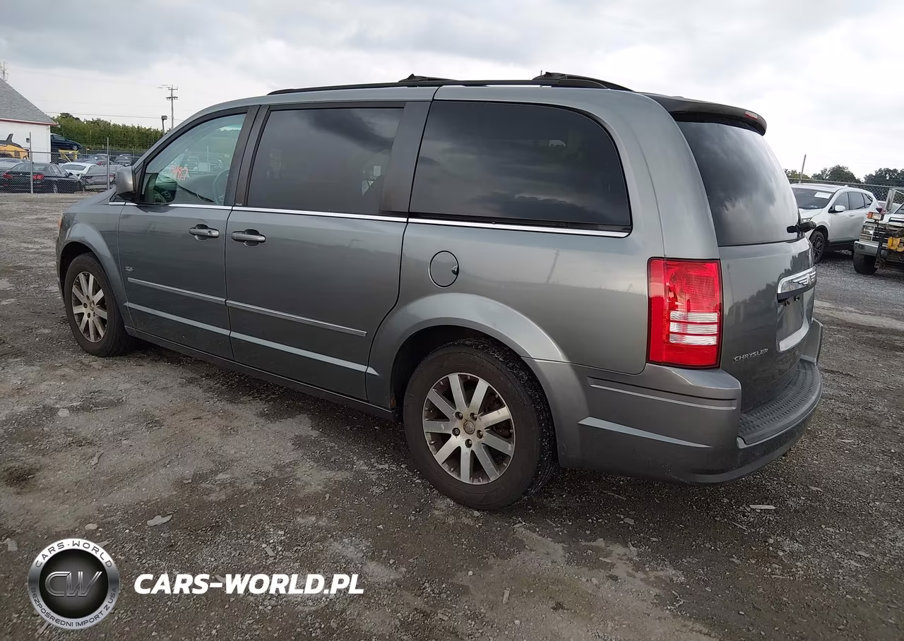 2009 Chrysler Town & Country Touring VIN:2A8HR541X9R669705 - 3