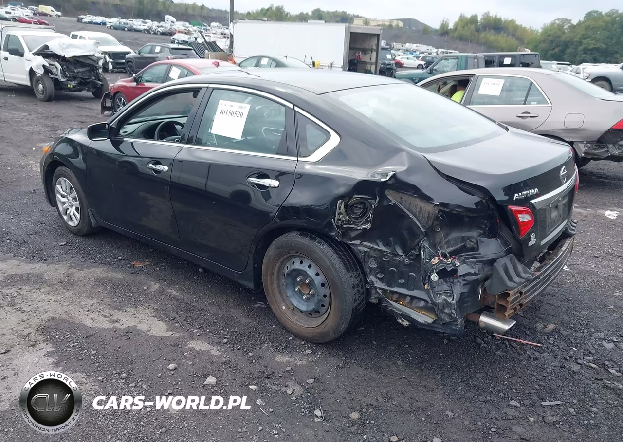 2017 Nissan Altima 2.5 S VIN:1N4AL3AP9HC480449 - 3