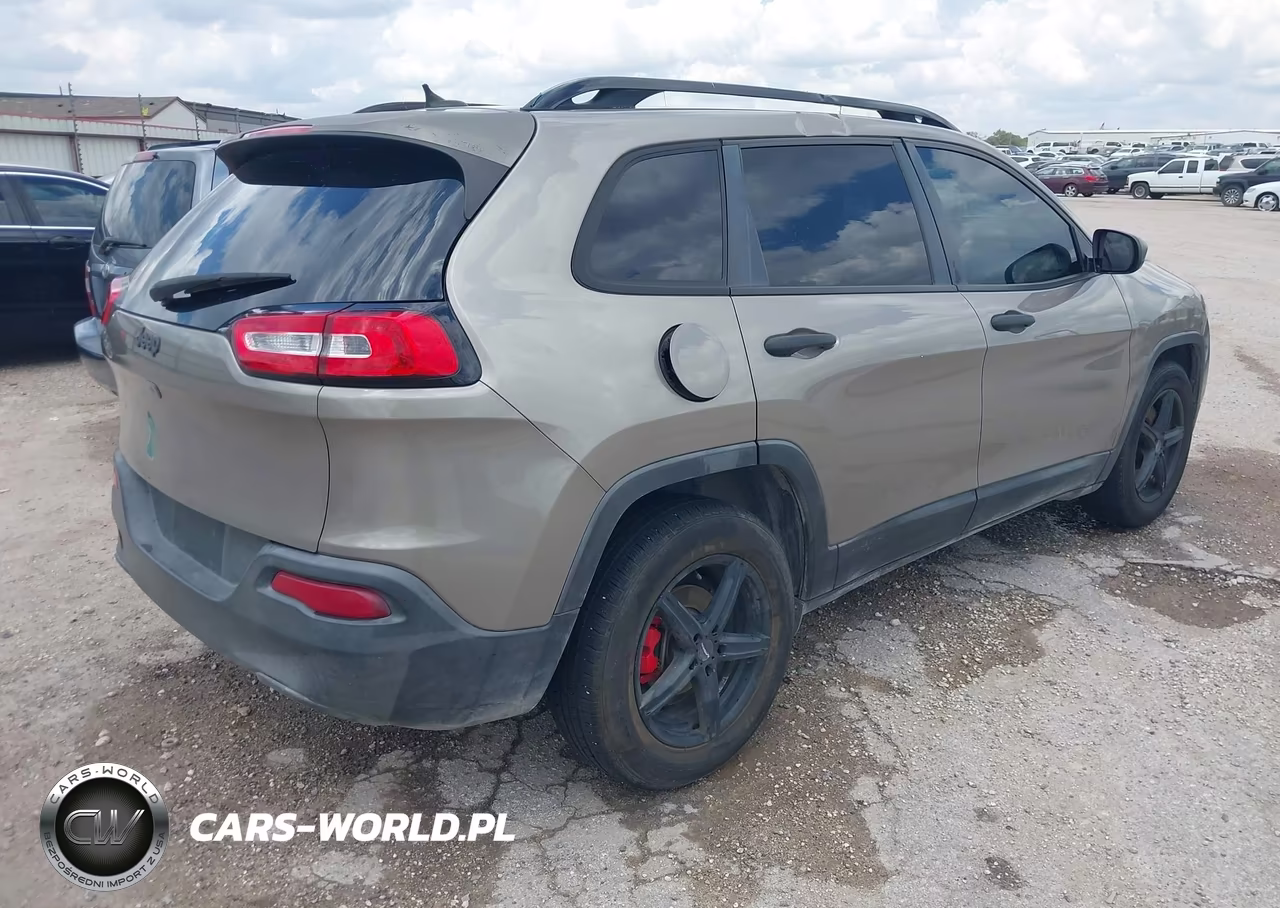 2016 Jeep Cherokee Sport VIN:1C4PJLAB9GW371033 - 4