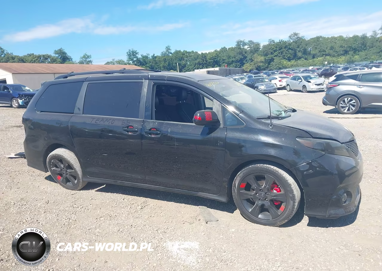 2011 Toyota Sienna Se VIN:5TDXK3DC6BS037522 - 13