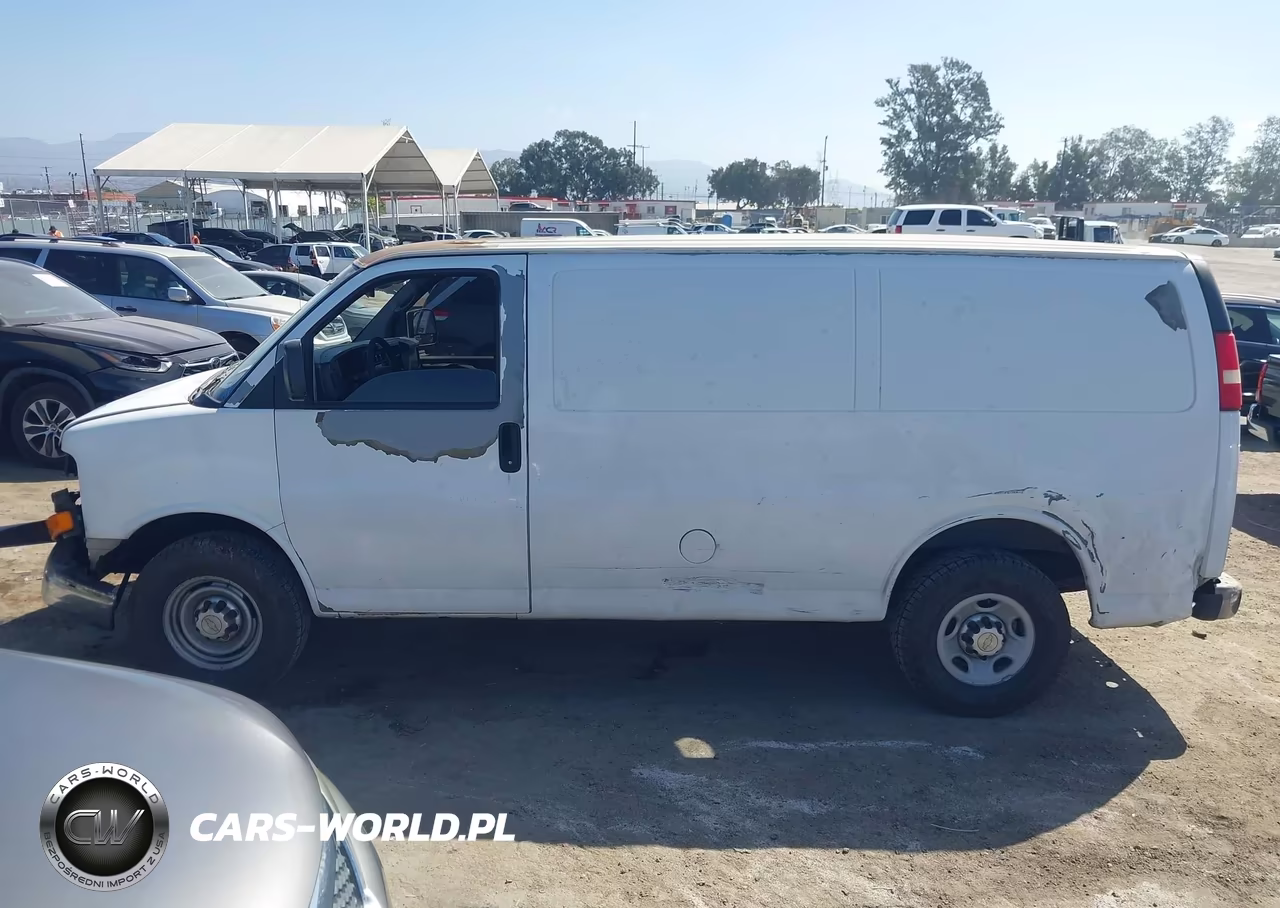 2010 Chevrolet Express 2500 Work Van VIN:1GCZGFBA8A1107532 - 15